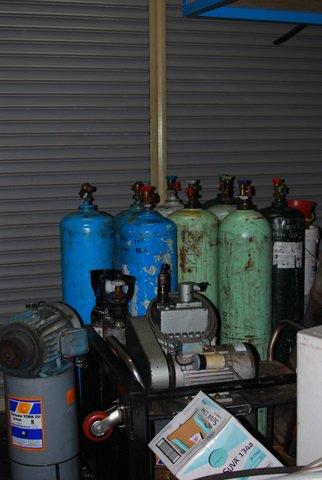 Stock of gas, vaccum pump