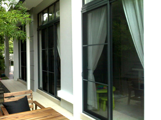 sliding screen door 2
