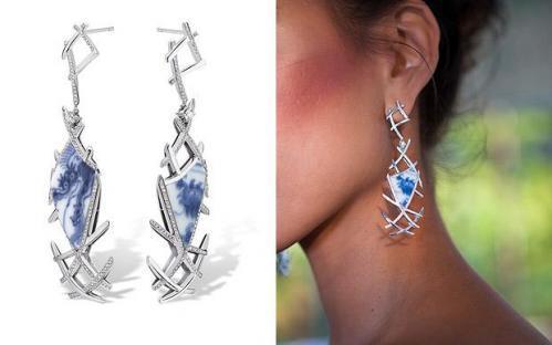 earrings-designed-by-chinese-born-fei-liu-consist-of-a-lattice-of-platin