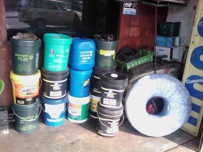 Hydraulic Oil and Lubricants Dealer