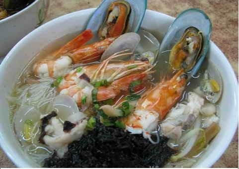 Seafood Short Rice Noodles in Clear Soup