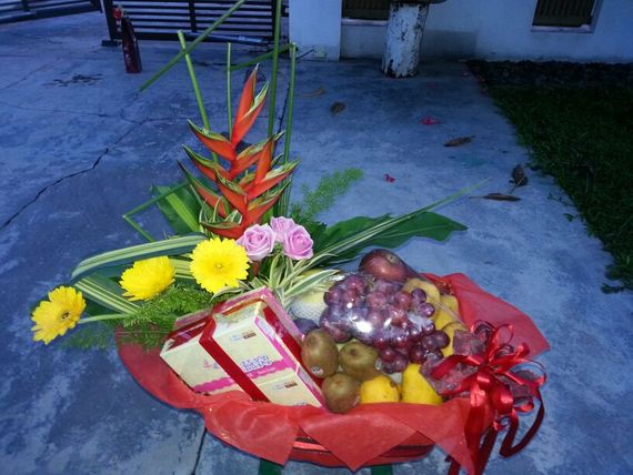 fruit basket 