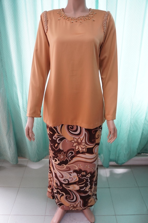 baju kurung 4 front