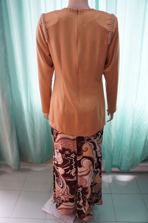 baju kurung 4 back