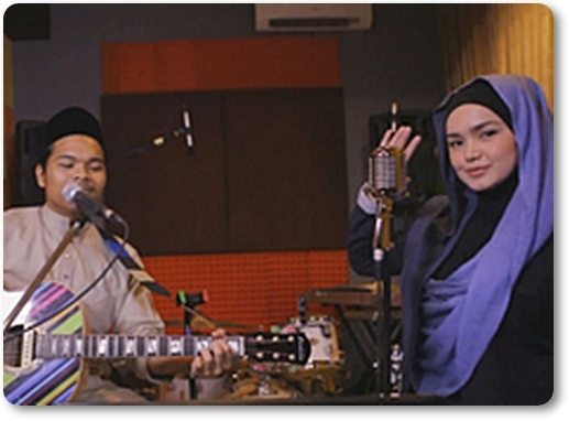 Dato’ Siti Nurhaliza feat