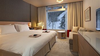 Overseas 3D2N Stay only for 2 persons - The Green Leaf Niseko Village(4stars), Japan