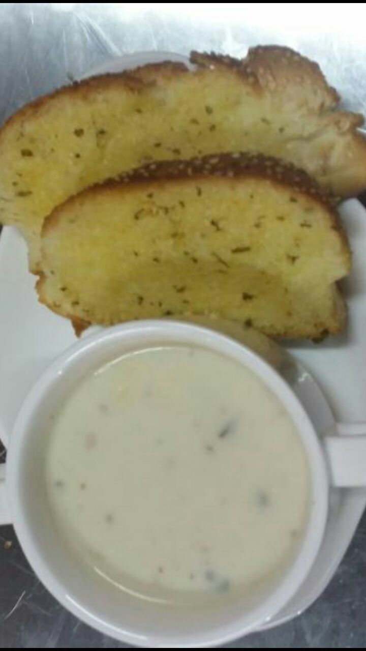 Garlic Bread With Mushroom Soup