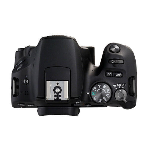 CANON EOS 200D WITH EF-S 18-55MM  F/3.5-5.6 IS STM (BLACK) (FREE 16GB MEMORY CARD & CAMERA BAG) (CANON MALAYSIA)