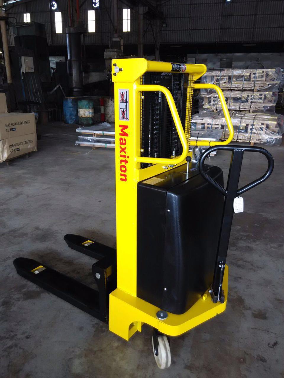 Semi Electric Stacker