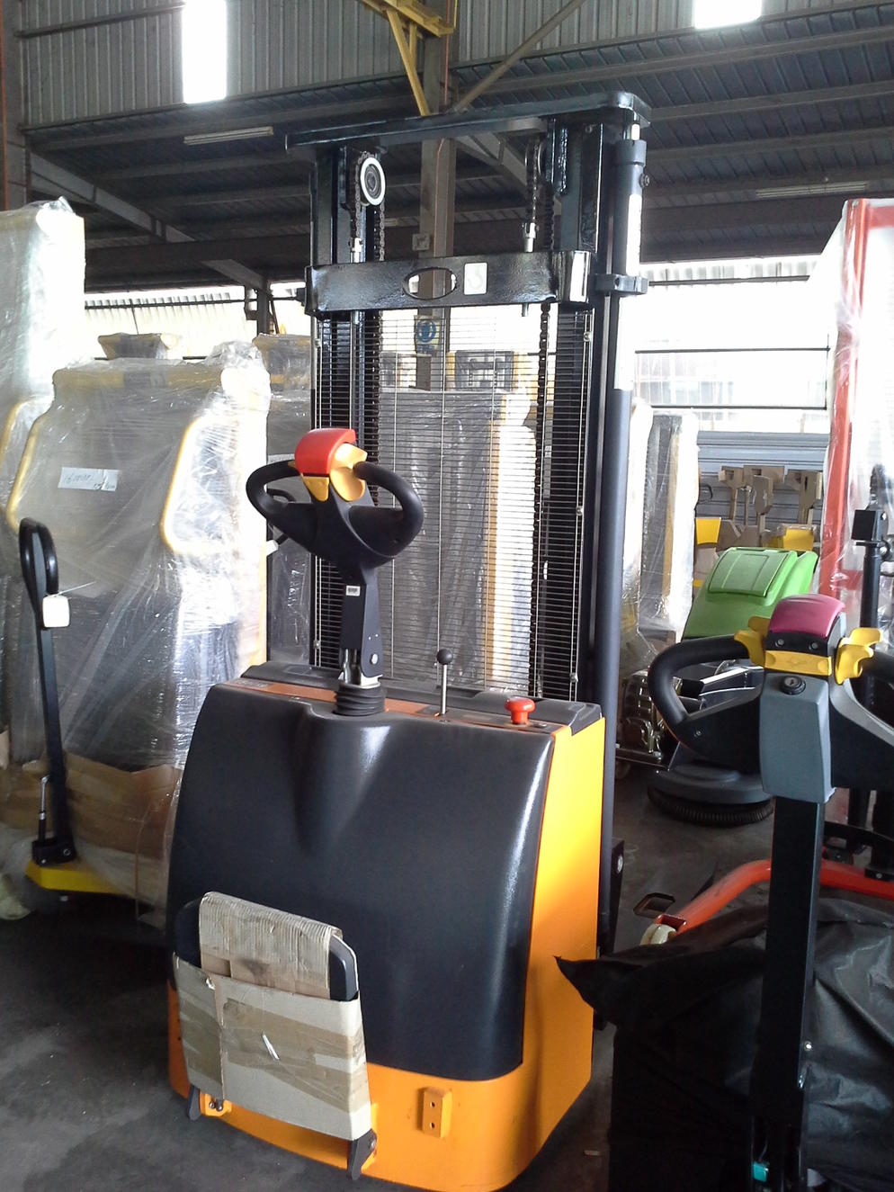 Electric Stacker
