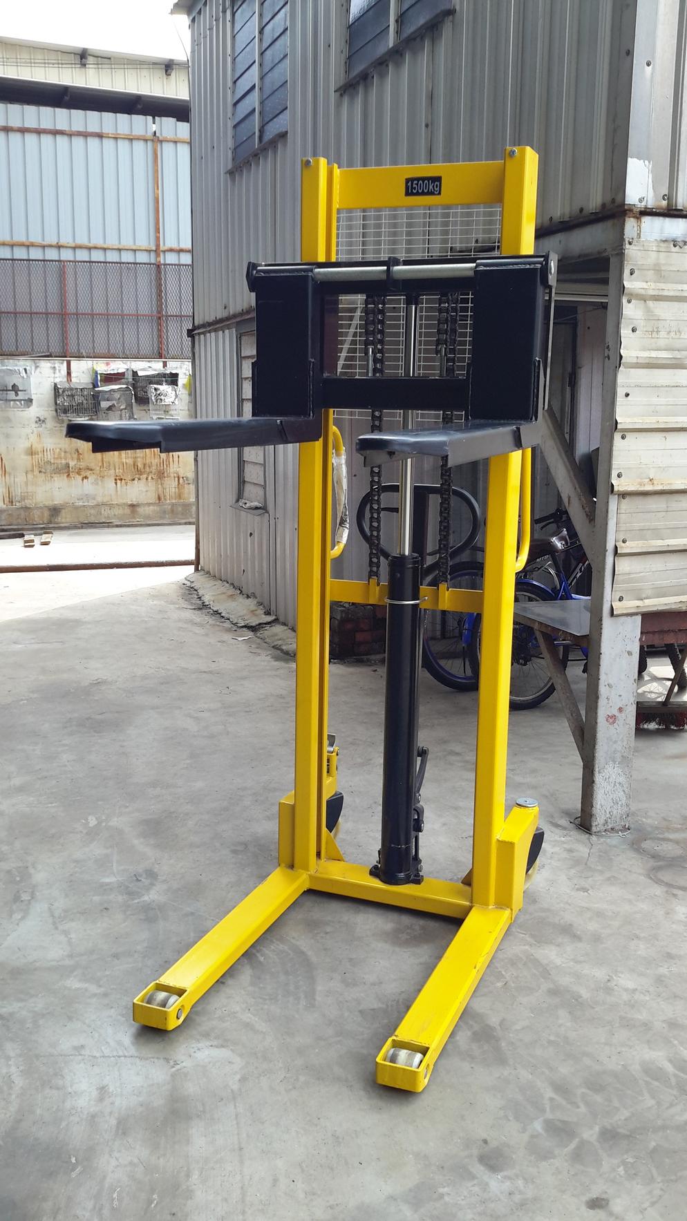 Rebust Steel Hand Stacker