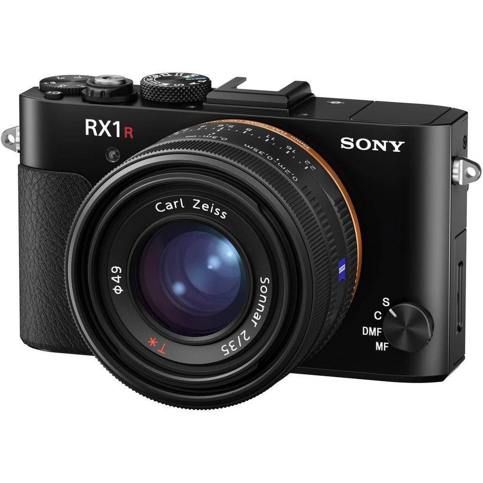 SONY DSC CYBER-SHOT DSC-RX1R MARK II DIGITAL CAMERA (FREE 64GB HIGH SPEED MEMORY CARD) (SONY MALAYSIA)