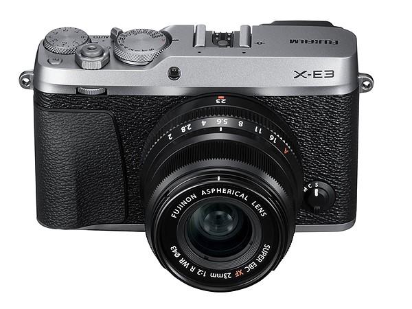 FUJIFILM X-E3 MIRRORLESS DIGITAL CAMERA WITH XF 18-55MM F/2.8-4 R LENS (SILVER) (FREE 32GB MEMORY CARD) (FUJIFILM MALAYSIA)