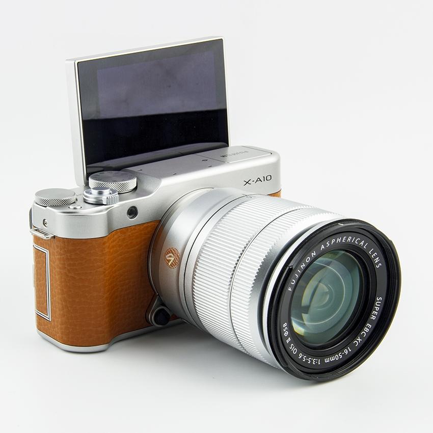 FUJIFILM X-A10 MIRRORLESS DIGITAL CAMERA XC 16-50MM LENS (BROWN) (FREE 16GB MEMORY CARD) (FUJIFILM MALAYSIA)