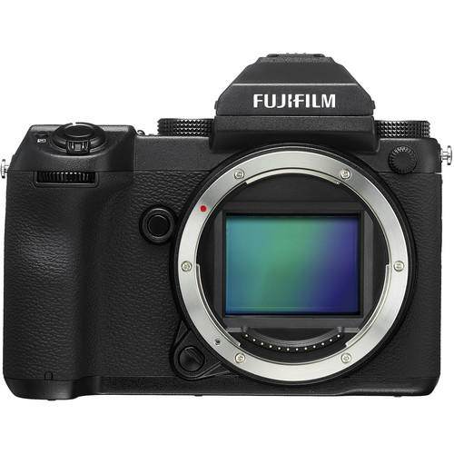 FUJIFILM GFX-50S MIRRORLESS DIGITAL CAMERA (BODY ONLY, BLACK) (FREE 32GB EXTREME PRO UHS-II MEMORY CARD) (FUJIFILM MALAYSIA)