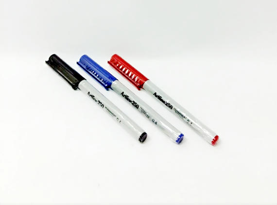 Artline 250 Permanent Marker 0.4mm