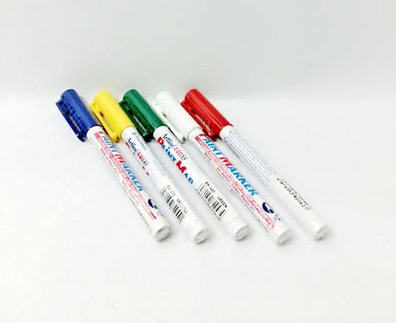 Artline 440XF Paint Marker