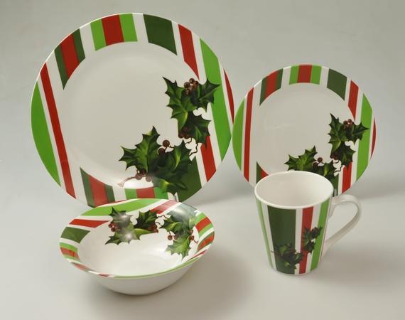 Dinnerware Set