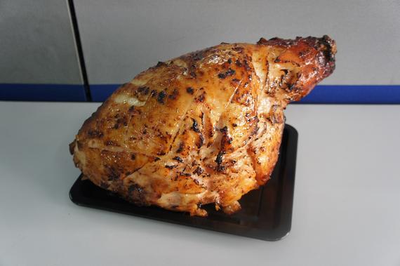 Pineapple Leg Ham ( Bone In )