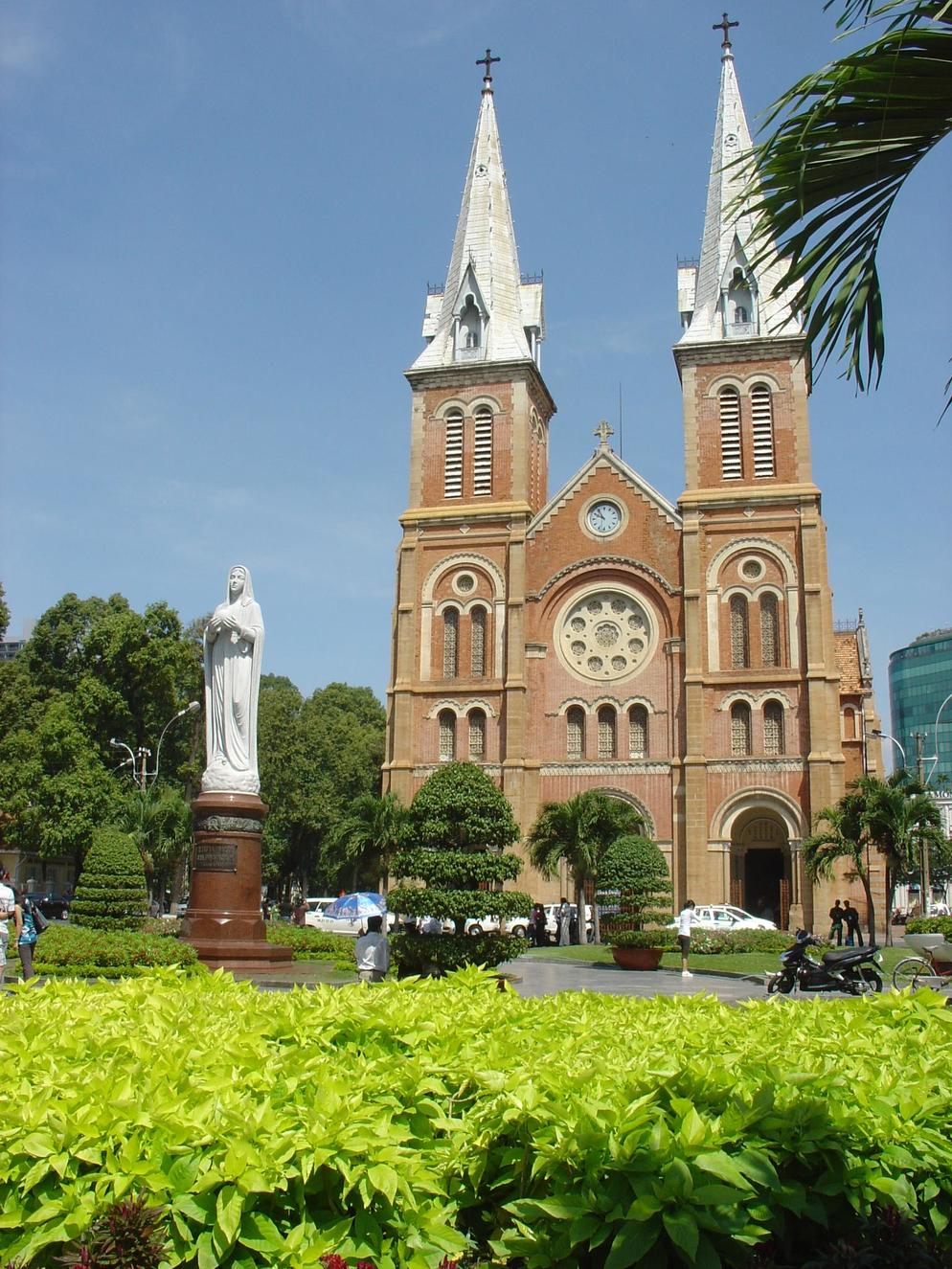 (VMK) 5D4N HO CHI MINH / CHU CHI TUNNEL / VUNG TAU / MY THO