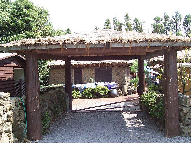 [DZR-2] 8D6N SEOUL/JEJU ISLAND/NAMI ISLAND/MT SORAK/JEONGDONGJIN *NEW