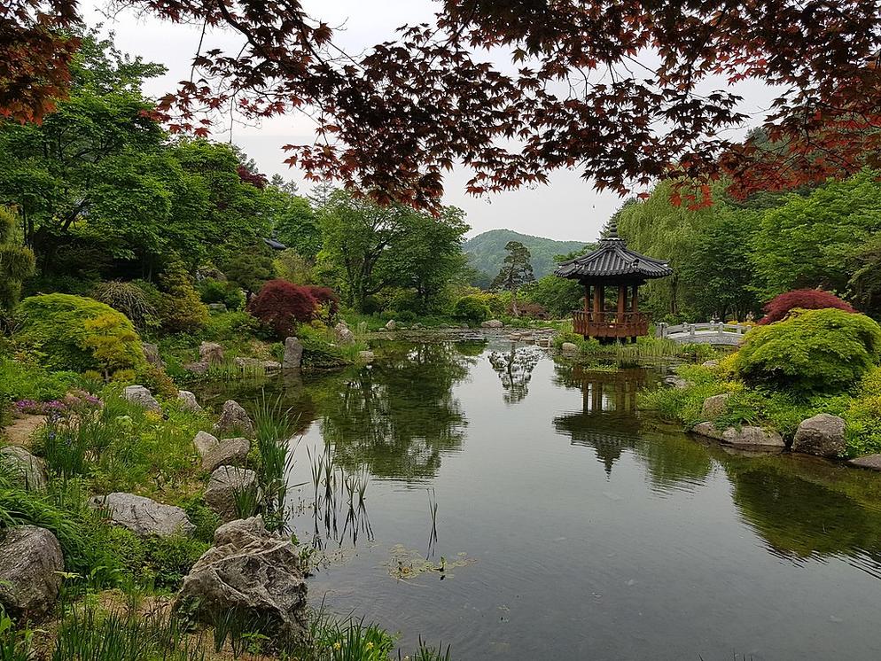 [DZP-3]6D4N SEOUL / NAMI ISLAND / MOUNT SORAK *WEARING HANBOK VISIT GYEONGBOK PALACE