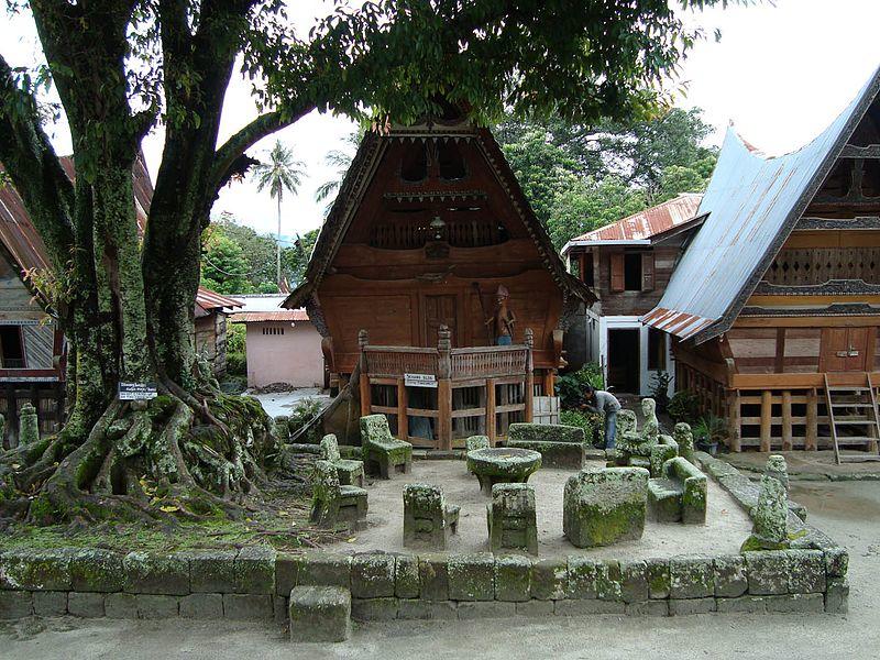 (BMU) 4D3N MEDAN / BRASTAGI / PARAPAT