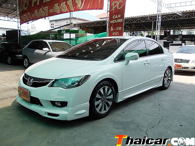 HONDA  Civic เกียร์อัตโนมัติ, แอร์, ล้อแมกซ์, CD, ABS, AIRBAG คู่, พ.พาว
