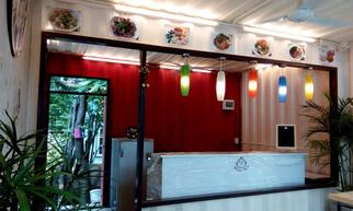 ร้าน Happy Hen ตลาดสะอาด