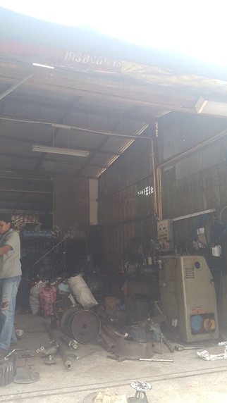 โรงกลึงบ่าว
