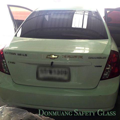 ผลงานการติดตั้งกระจกบังลมหลัง Chevrolet Optra 4
