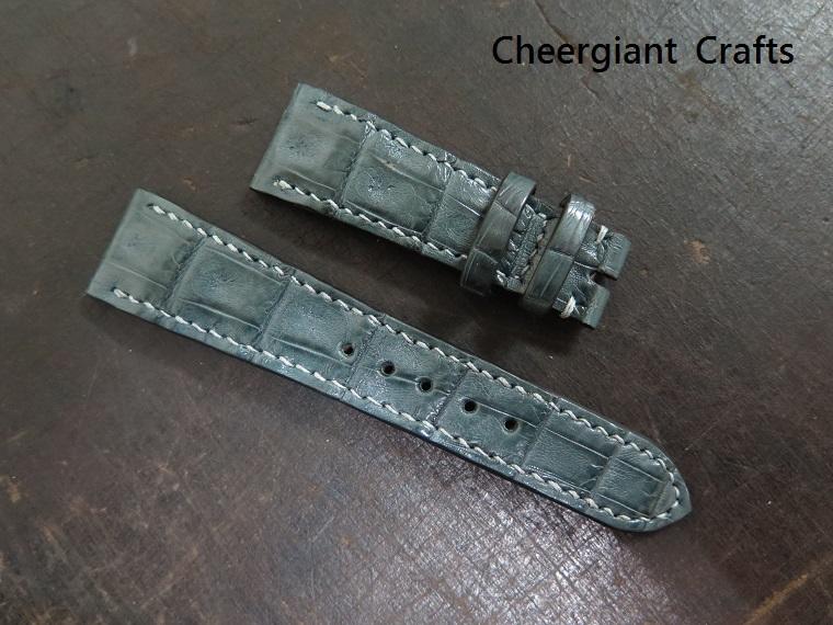 Lange Sohne gray croco strap, 20x16mm, 62x103mm, thick 5