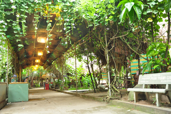 Nhà Hàng Cây Bưởi 2