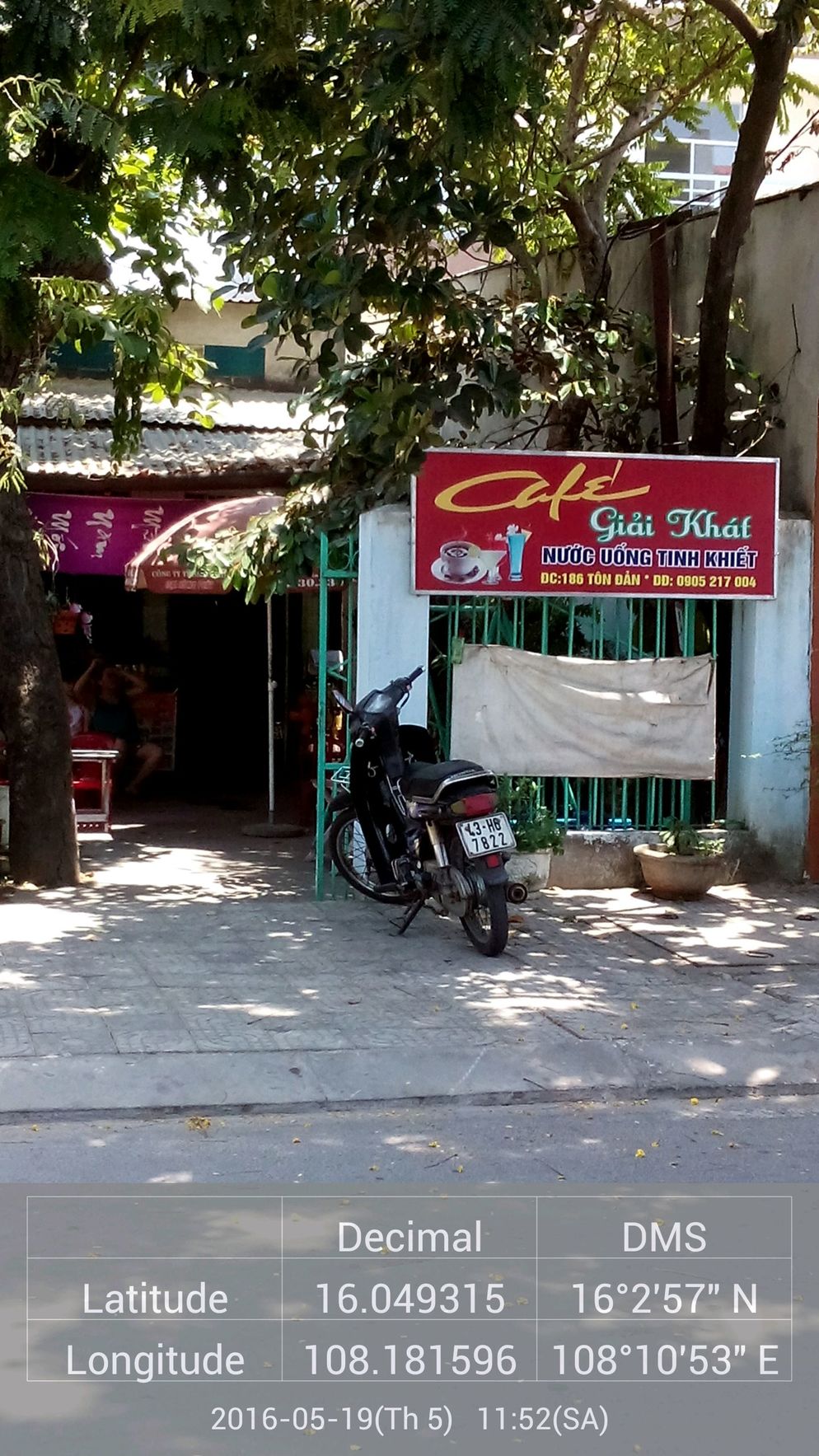 Quán Cà Phê Giải Khát