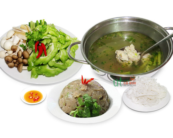 Lẩu Chả Cá Thác Lác Khổ Qua