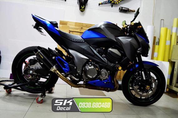 Kawasaki Z800 Z8-01
