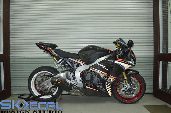 Honda Cbr1000rr CBR-02