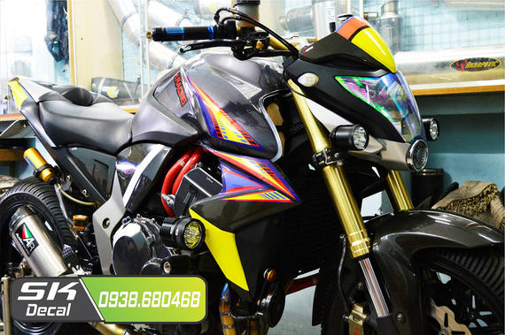 Honda CB1000r CB-01