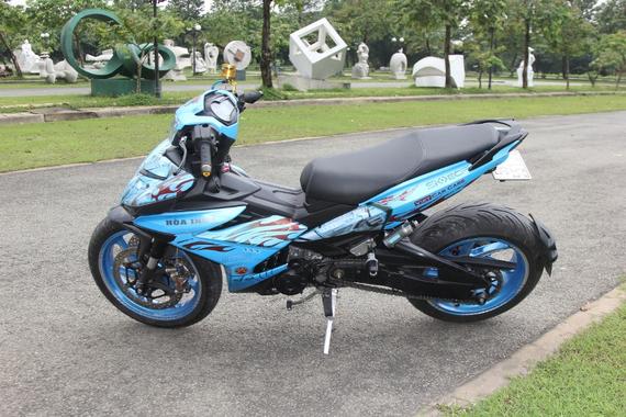 Exciter bản độ người máy Optimus Prime