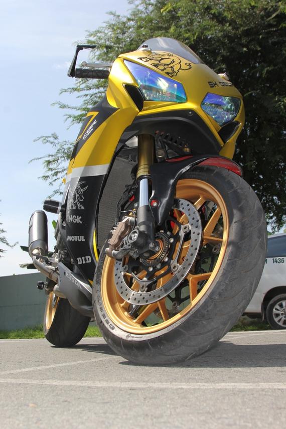 CBR1000rr Bò tót